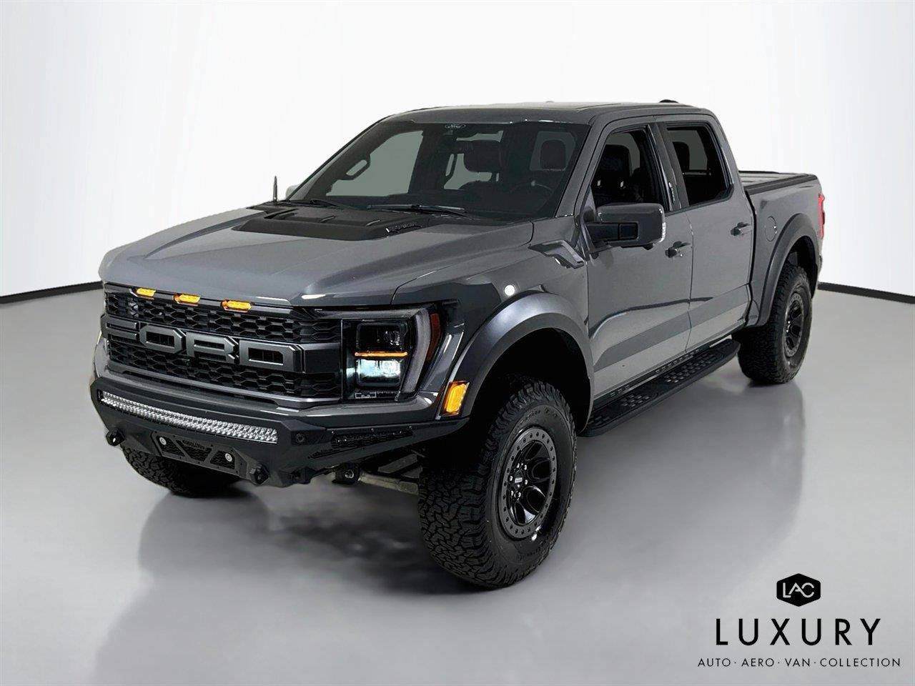 Used 2021 Ford F150 Raptor w/ Equipment Group 801A High AWD/4WD image 3
