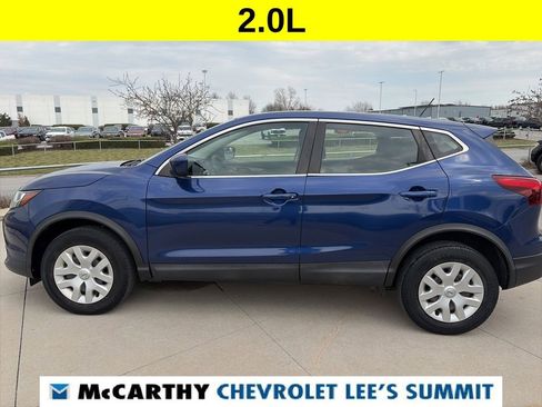 Used 2019 Nissan Rogue Sport S image 5
