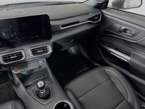 Used 2024 Ford Mustang GT Premium image 23