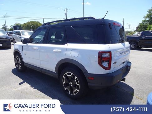 Used 2022 Ford Bronco Sport Outer Banks w/ Tech Package AWD/4WD image 5
