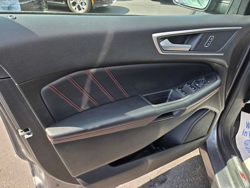 Certified 2023 Ford Edge ST-Line AWD/4WD image 38