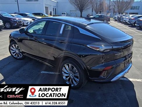 New 2026 Buick Envista Avenir image 7