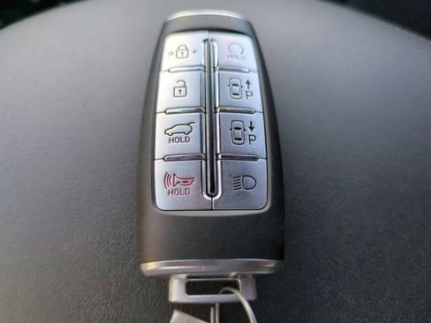 Certified 2025 Genesis GV70 2.5T w/ Sport Prestige Package AWD/4WD image 29