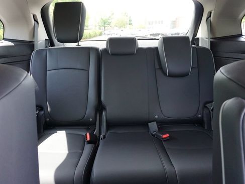 Used 2026 Honda Odyssey Touring image 17