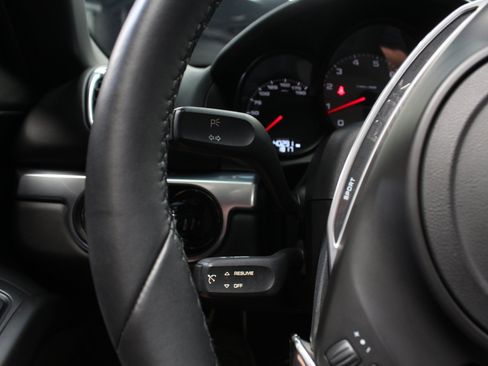 Used 2014 Porsche Boxster S RWD image 75