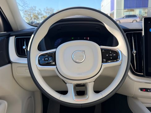 New 2026 Volvo XC60 T8 Ultra w/ Protection Package Premier image 14