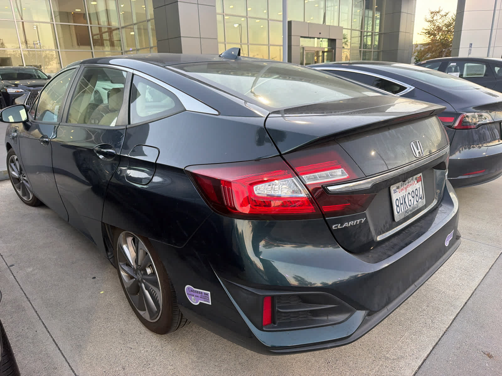 Used 2018 Honda Clarity Touring image 6