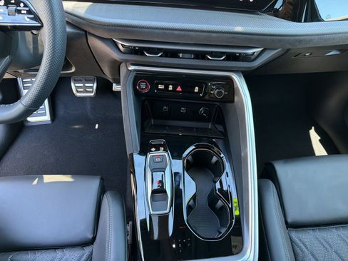 New 2026 Audi SQ5 Premium Plus AWD/4WD image 25