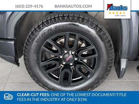 Used 2022 GMC Sierra 1500 Elevation w/ Elevation Premium Package AWD/4WD image 4