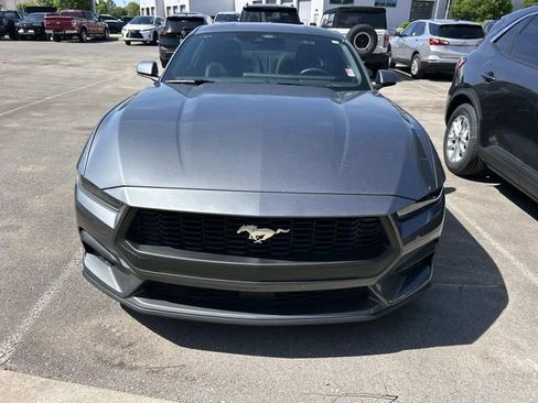 Used 2025 Ford Mustang Premium RWD image 2