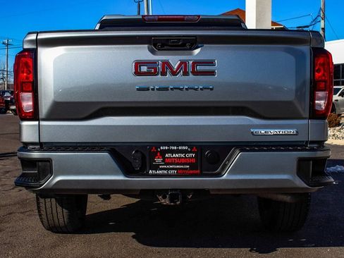 Used 2023 GMC Sierra 1500 Elevation AWD/4WD image 5