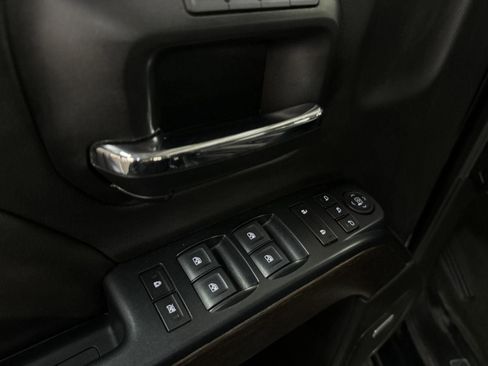 Used 2018 GMC Sierra 2500 Denali w/ Duramax Plus Package image 20