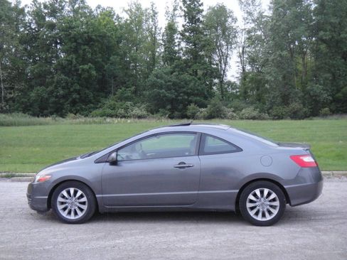 Used 2010 Honda Civic EX image 5