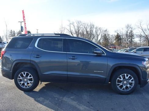 Used 2020 GMC Acadia SLT image 2