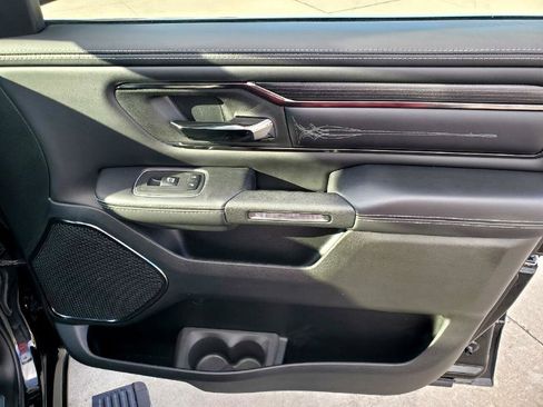 Used 2022 RAM 1500 Limited w/ Body-Colour Bumper Group image 46