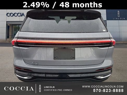 Certified 2025 Lincoln Nautilus Premier w/ Equipment Group 102A image 5