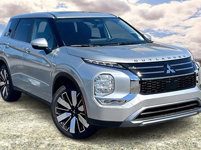 New 2025 Mitsubishi Outlander SE