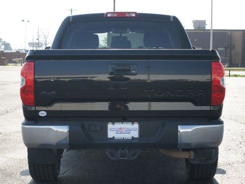 Used 2017 Toyota Tundra SR5 image 3