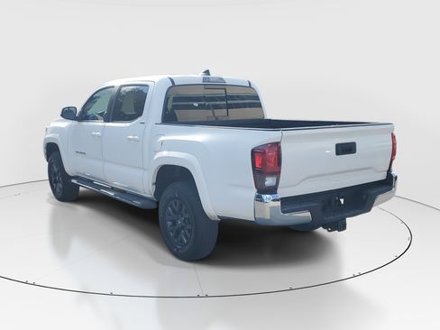 Used 2020 Toyota Tacoma SR5 image 6