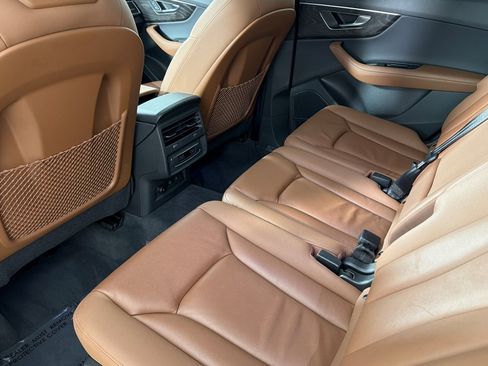 Used 2023 Audi Q7 2.0T Premium Plus w/ Premium Plus Package image 11