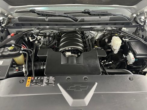 Used 2017 Chevrolet Silverado 1500 LT w/ All Star Edition AWD/4WD image 30
