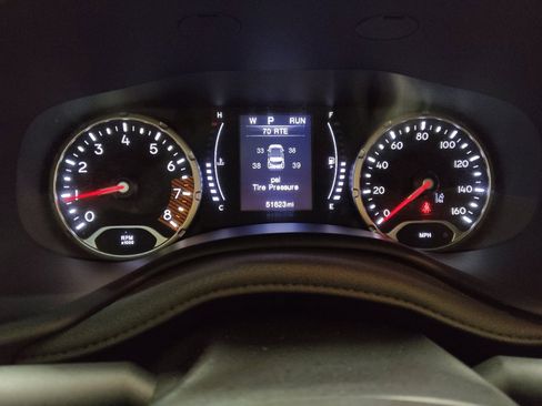 Used 2022 Jeep Renegade Sport w/ Sport Appearance Group AWD/4WD image 23