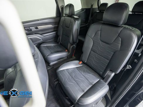 Used 2022 Kia Telluride SX w/ SX Prestige Package AWD/4WD image 34