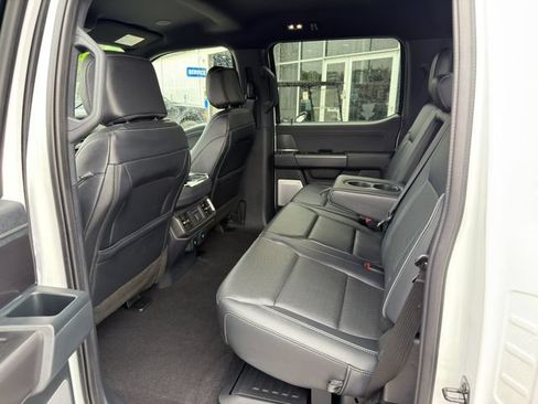 Used 2025 Ford F150 Lariat w/ Equipment Group 502A High AWD/4WD image 16