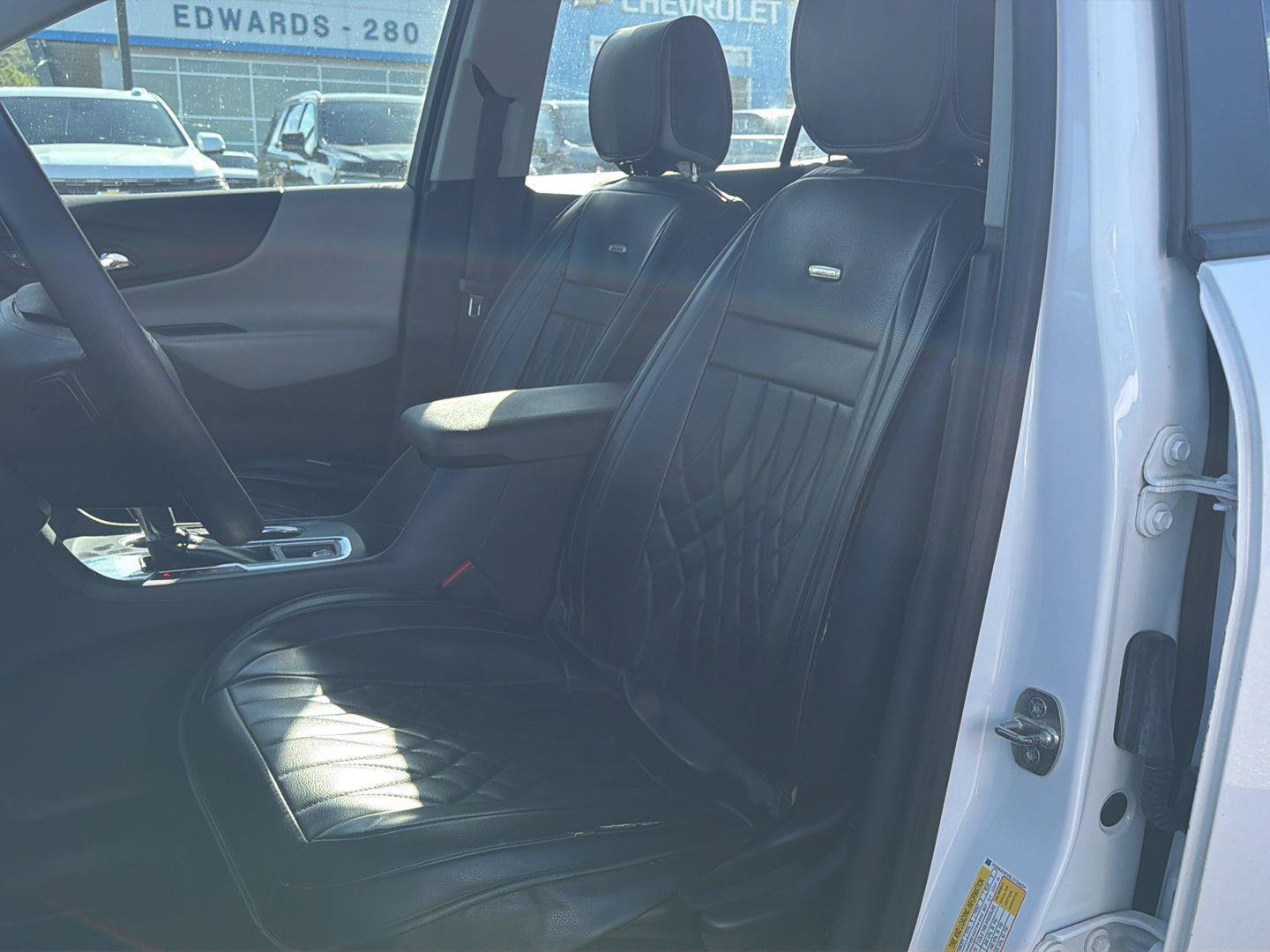 Used 2020 Chevrolet Equinox LS FWD image 7
