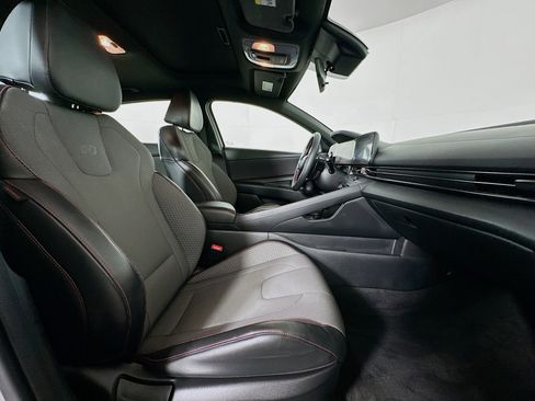 Used 2023 Hyundai Elantra N Line image 32