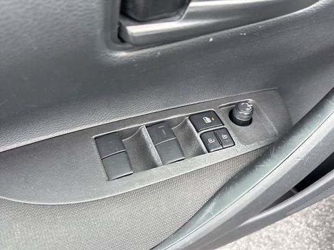 Used 2024 Toyota Corolla LE FWD image 22
