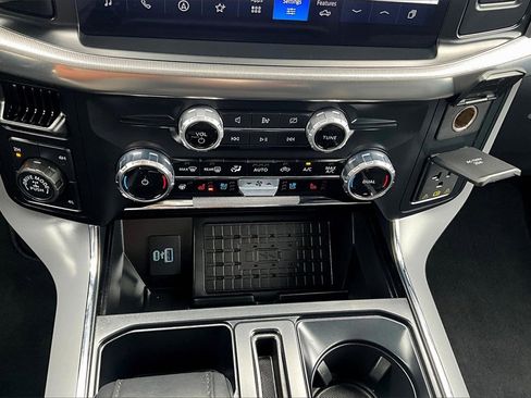 Used 2024 Ford F150 Lariat w/ Mobile Office Package image 31