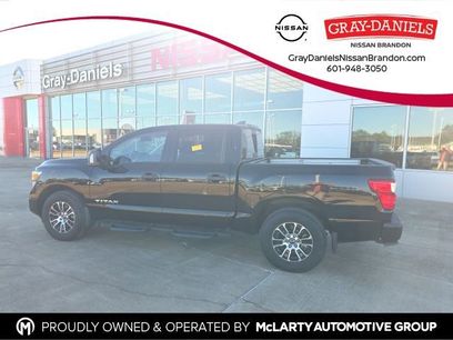 Used 2023 Nissan Titan SV w/ SV Convenience Package