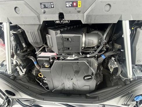 Used 2025 Genesis GV70 2.5T image 35