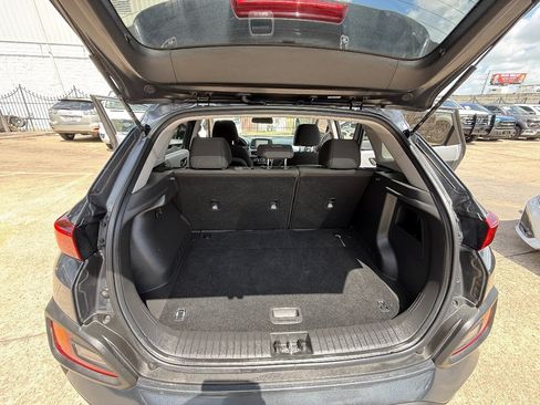 Used 2019 Hyundai Kona SEL FWD image 17