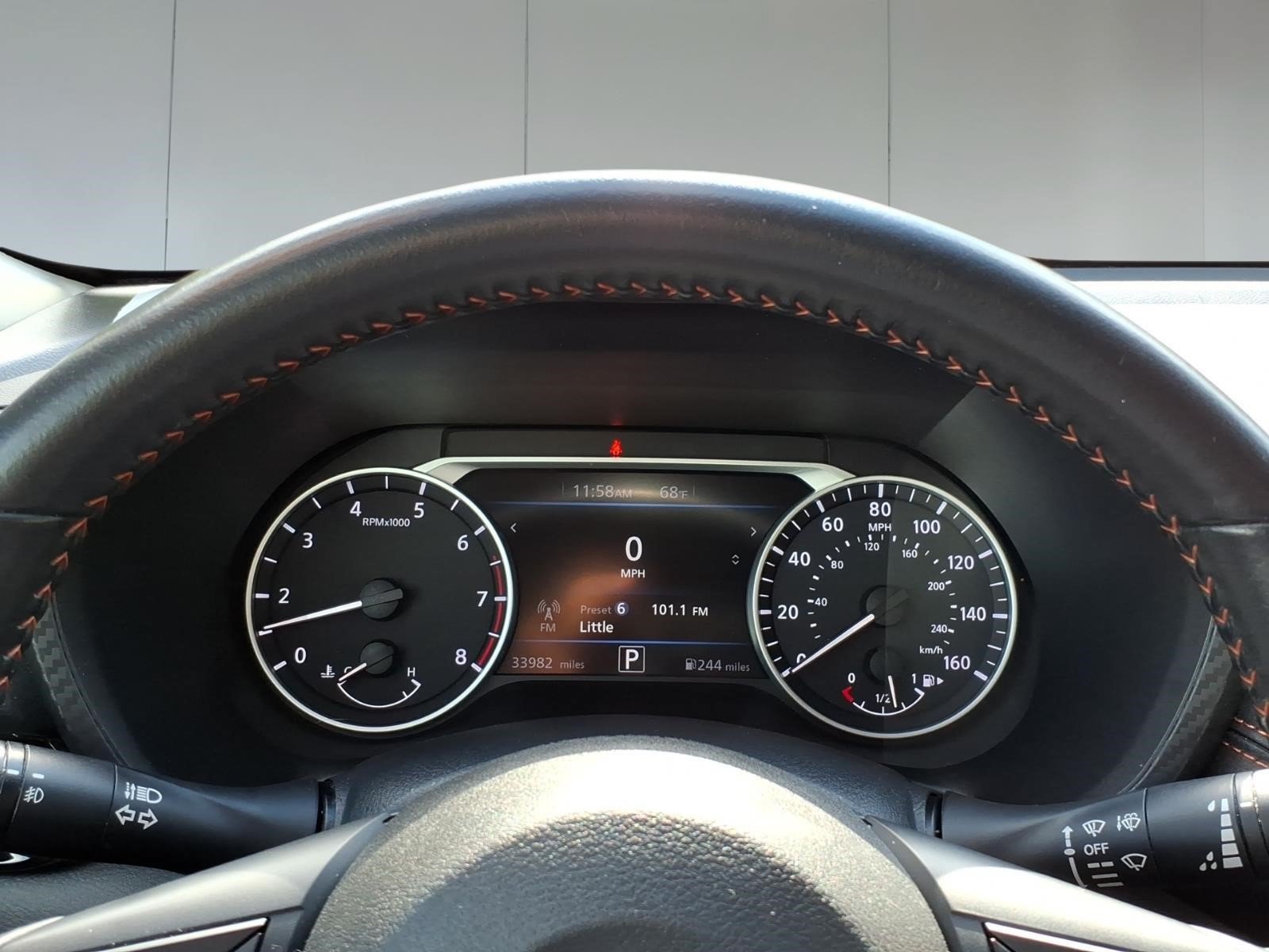 Used 2023 Nissan Sentra SR w/ Midnight Edition Package FWD image 14
