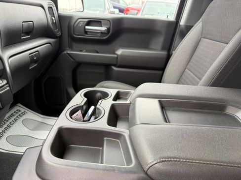 Used 2023 Chevrolet Silverado 1500 Custom image 29