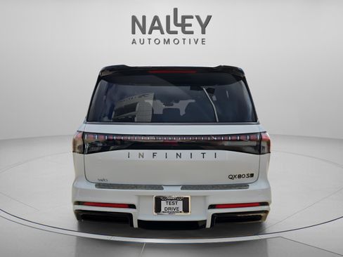 New 2026 INFINITI QX80 4WD w/ Sport Exterior Package image 4