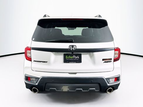 Used 2023 Honda Passport TrailSport image 7