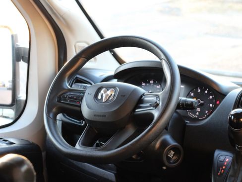 Used 2022 RAM ProMaster 2500 FWD image 14
