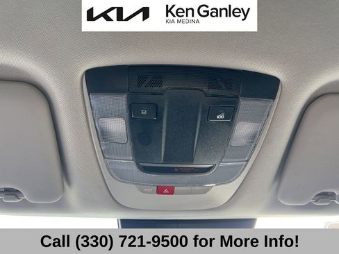 Certified 2025 Kia Sportage EX image 41