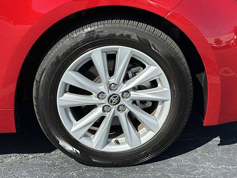Used 2023 Toyota Corolla SE FWD image 8