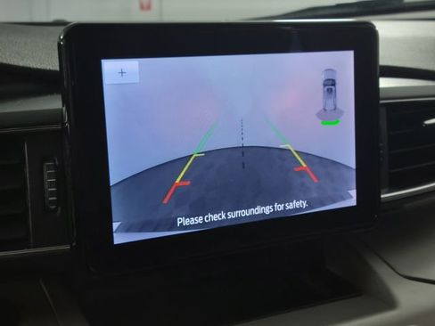 Used 2024 Ford Explorer XLT w/ Equipment Group 202A image 19