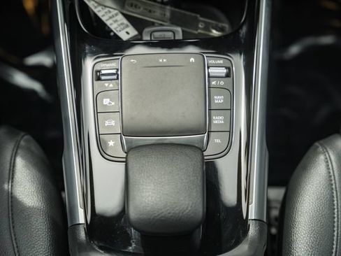 Certified 2023 Mercedes-Benz GLB 250 4MATIC image 26