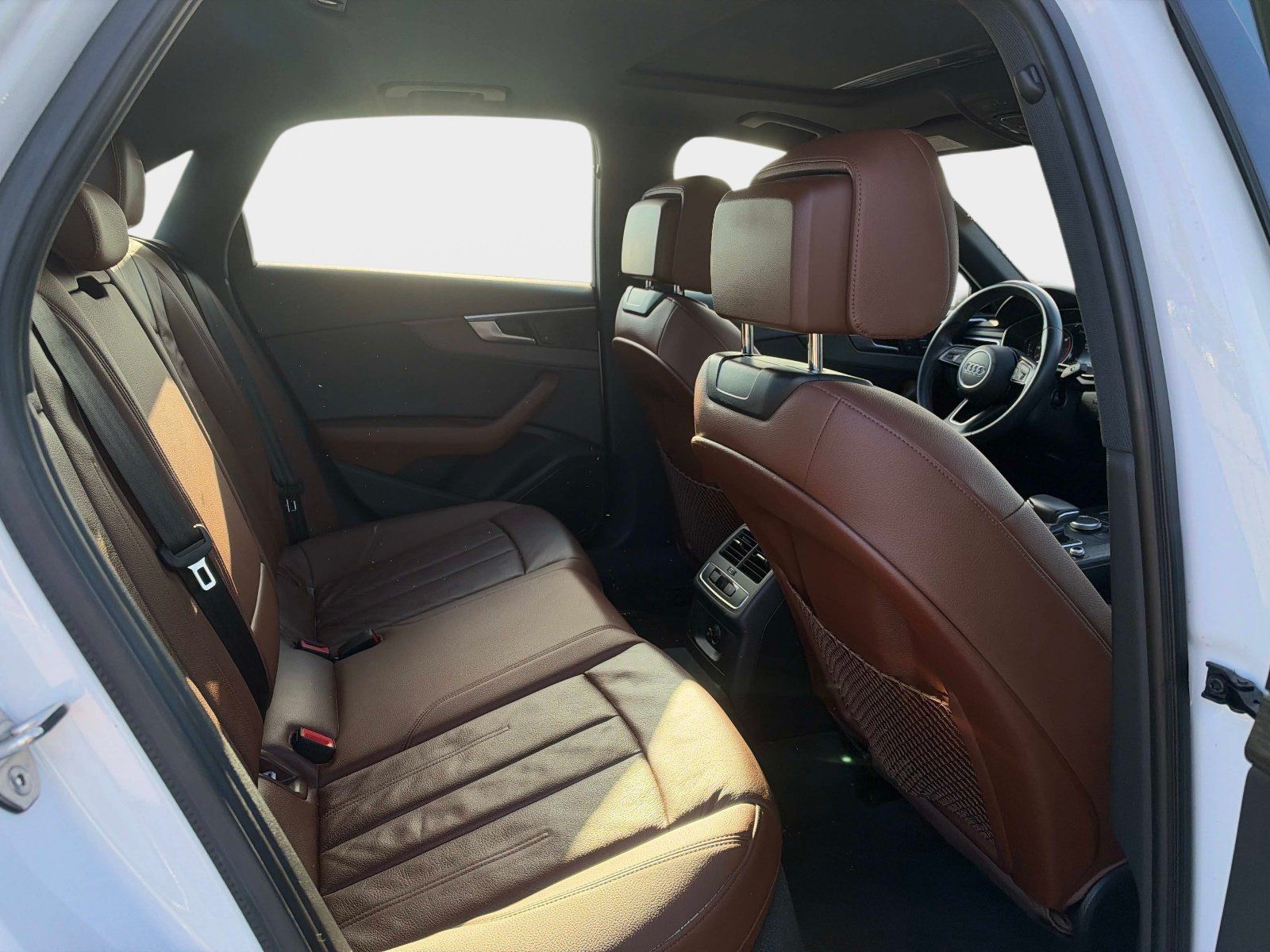 Used 2019 Audi A4 2.0T Premium FWD image 8