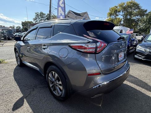 Used 2018 Nissan Murano SV AWD/4WD image 10