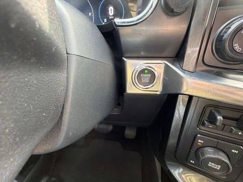 Used 2021 Ford F150 Lariat w/ Equipment Group 502A High AWD/4WD image 23