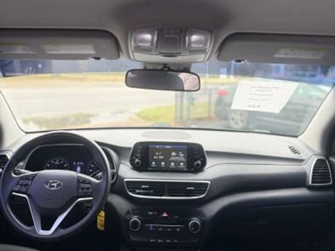 Used 2019 Hyundai Tucson SE image 4