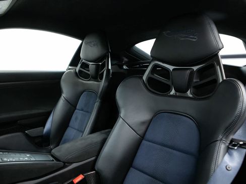Used 2024 Porsche 718 Cayman GT4 RS RWD image 5