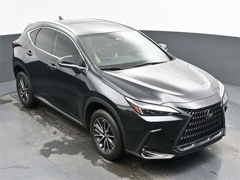 Used 2023 Lexus NX 350 350 Premium image 18